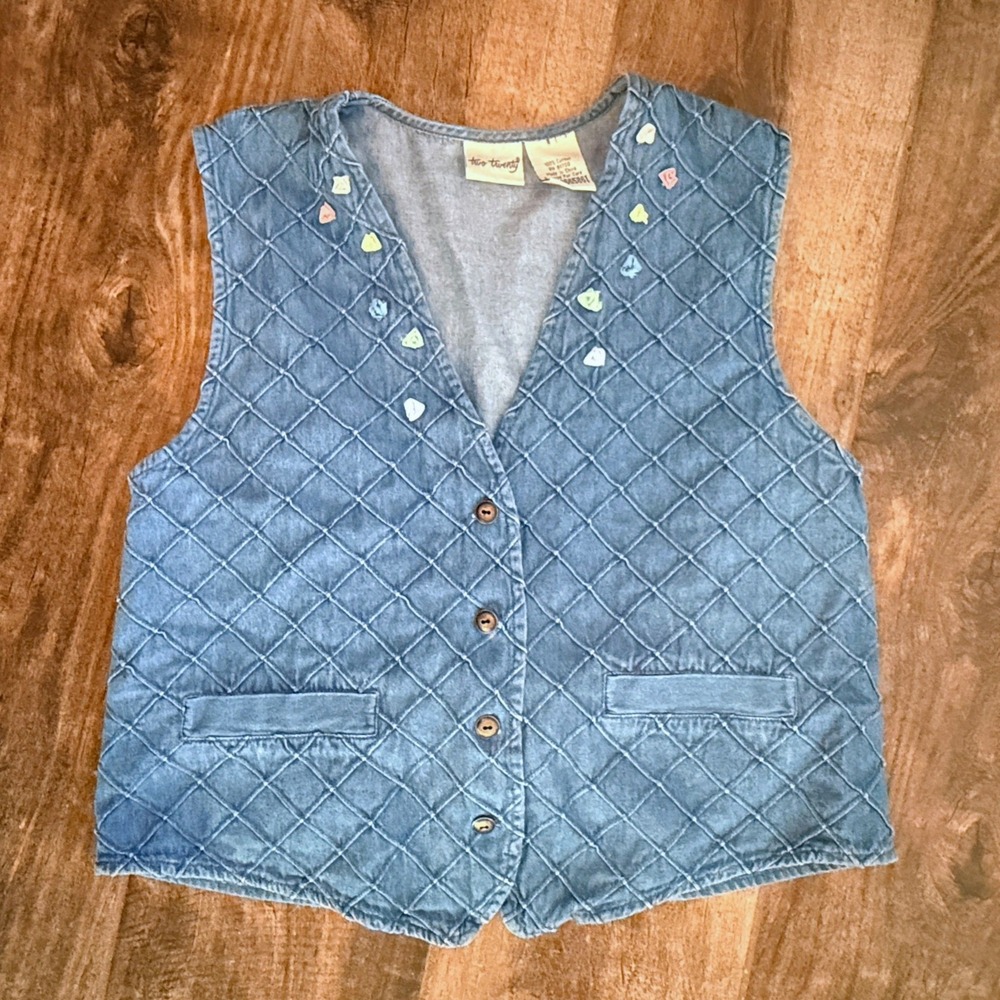 Two Twenty Women's Vintage Rosette Detail Denim Quilted Vest, Blue Pastels,M